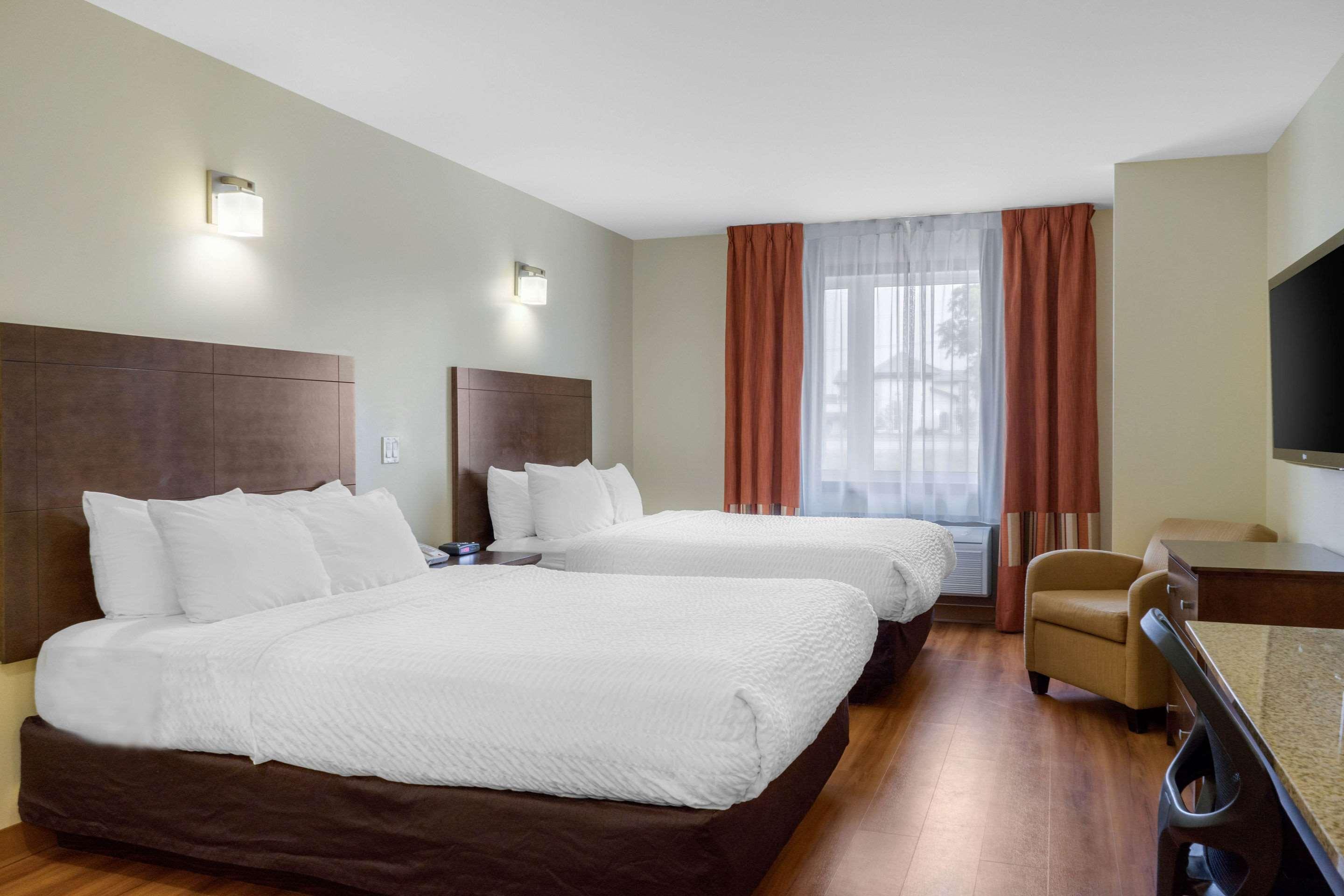 Quality Inn Winkler Екстер'єр фото