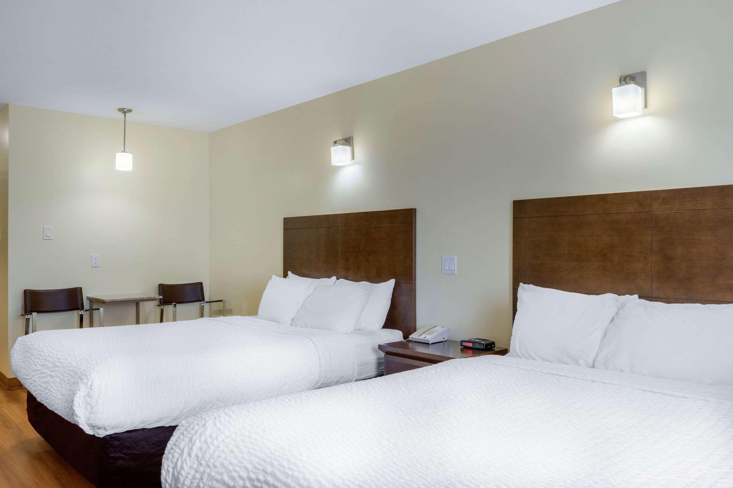 Quality Inn & Suites Winkler Екстер'єр фото