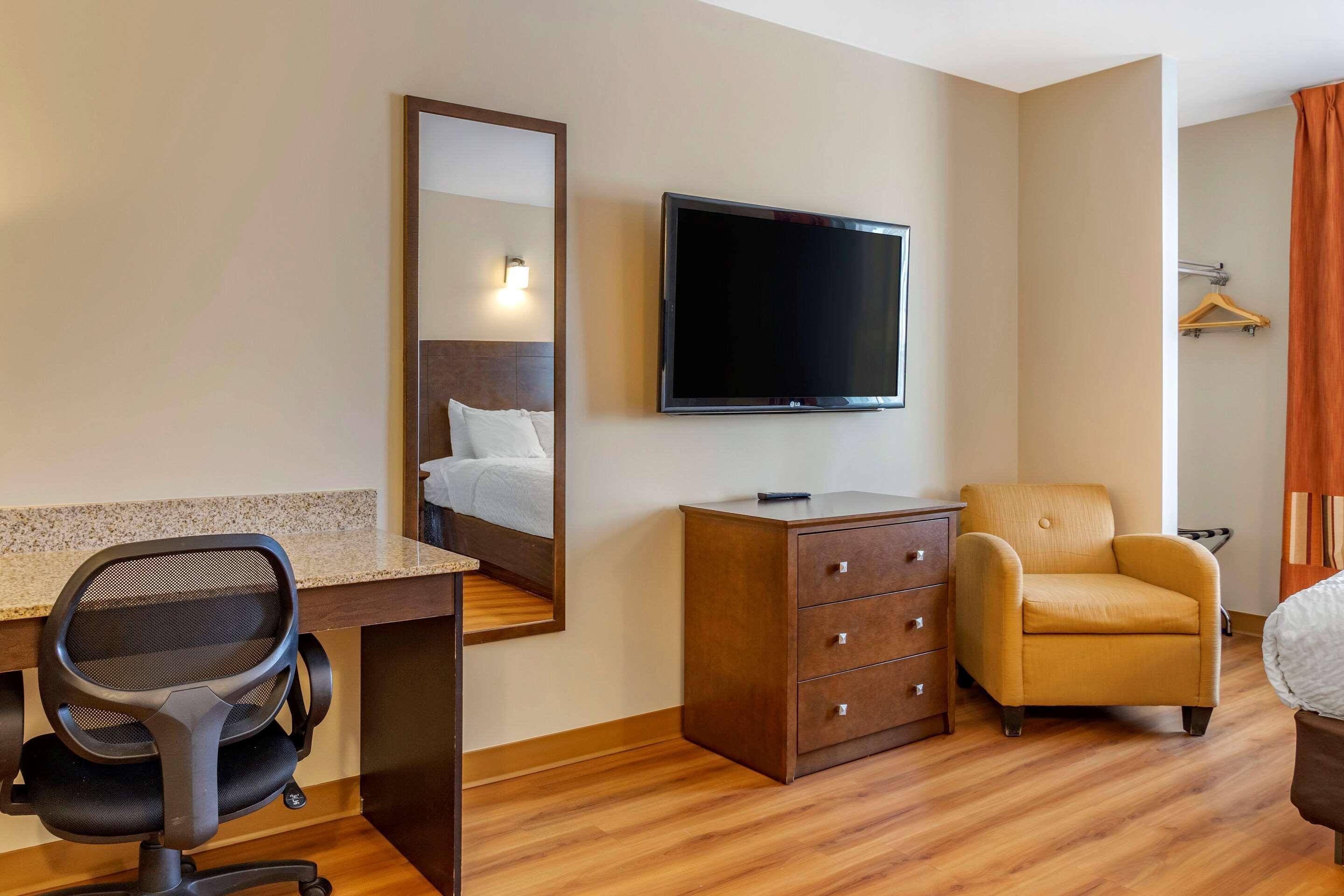 Quality Inn & Suites Winkler Екстер'єр фото