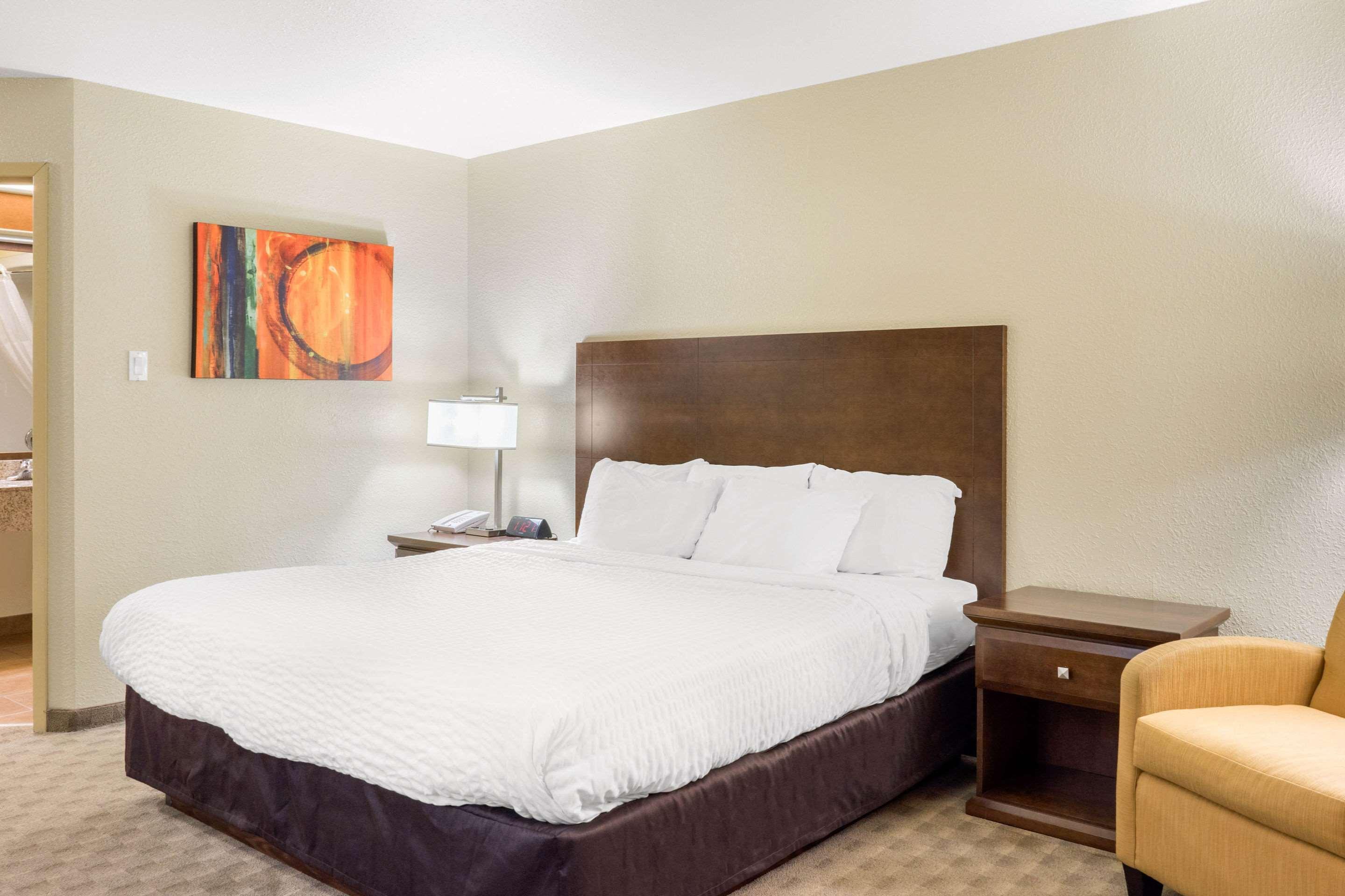 Quality Inn & Suites Winkler Екстер'єр фото