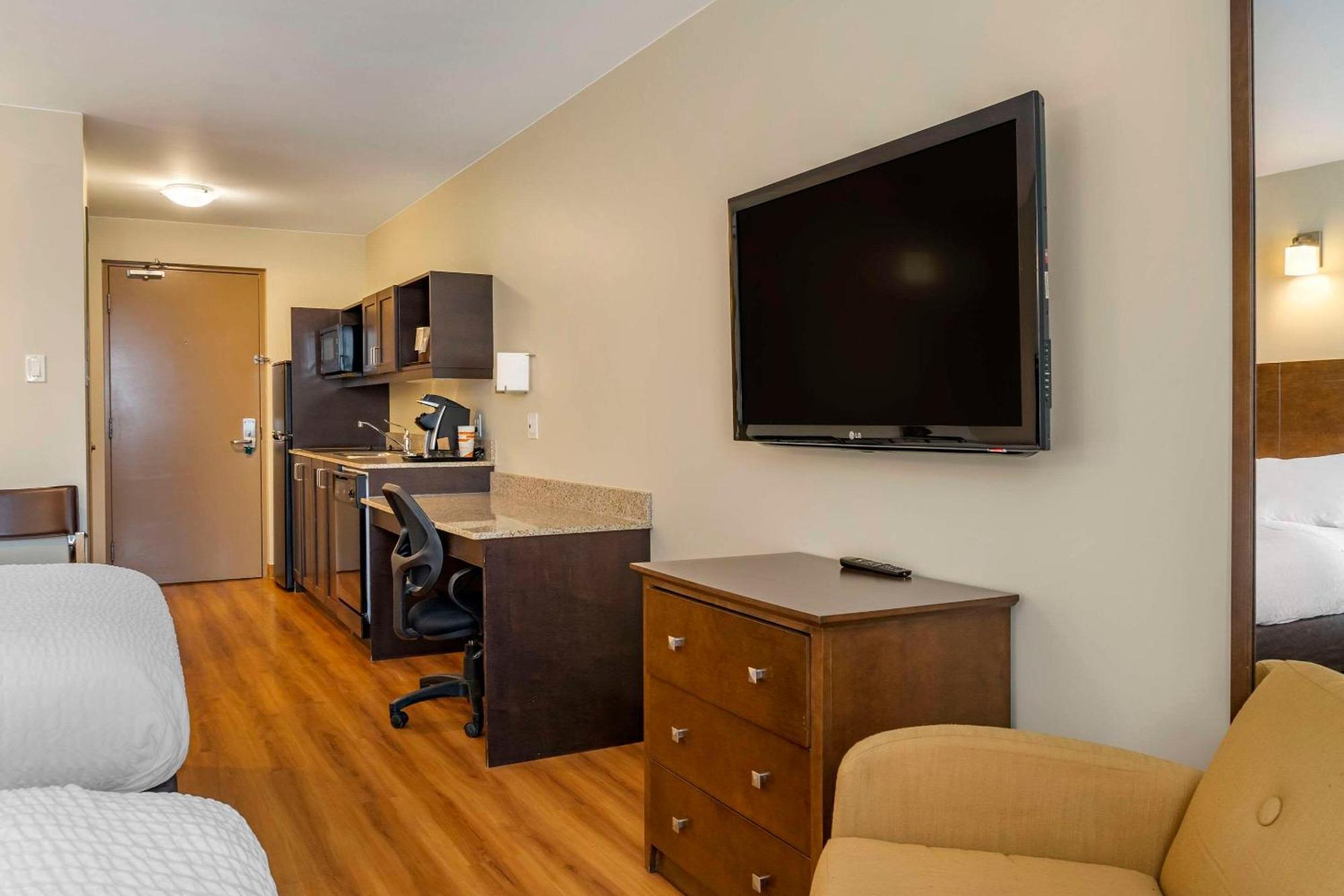 Quality Inn & Suites Winkler Екстер'єр фото